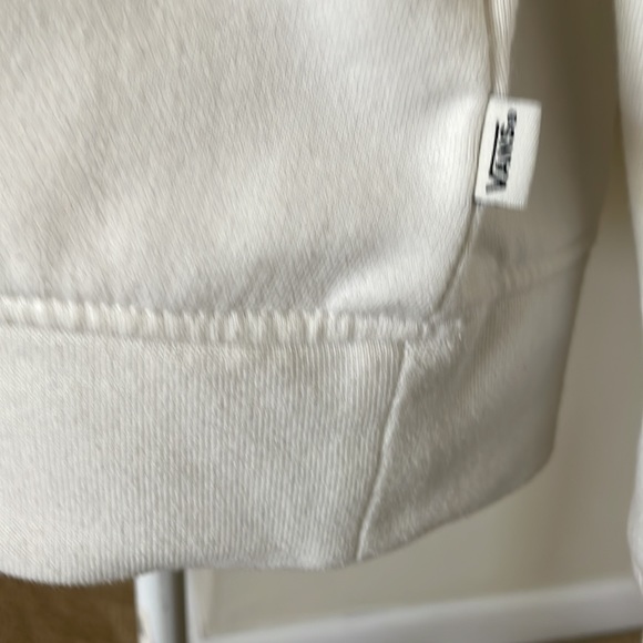 Vans Off The Wall Girls Hoodie. - Picture 7 of 11